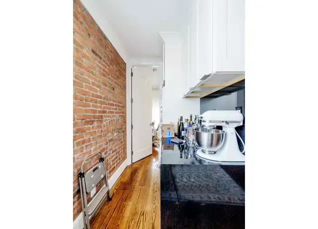 Property at 356 E 13th St Unit 8, New York, NY, 10003, 2 beds, 1 bath, [object Object]