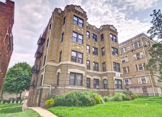 Property at 540 Park Ave Unit 1, East Orange, NJ, 07017, 1 bed, 1 bath, [object Object]