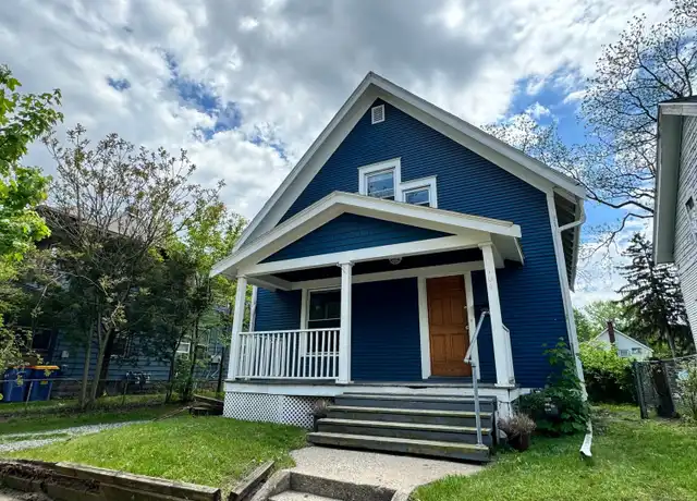 Property at 1104 Baxter St SE, Grand Rapids, MI, 49506, 2 beds, 1.5 baths, [object Object]