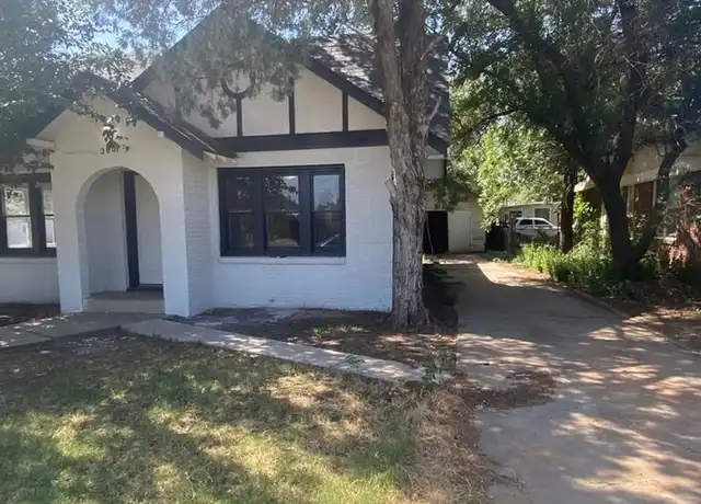 Property at 2001 27th St, Lubbock, TX, 79411, 2 beds, 1 bath, [object Object]