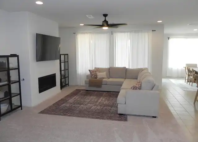 Property at 26473 W Sack Dr, Buckeye, AZ, 85396, 2 beds, 2.5 baths, [object Object]