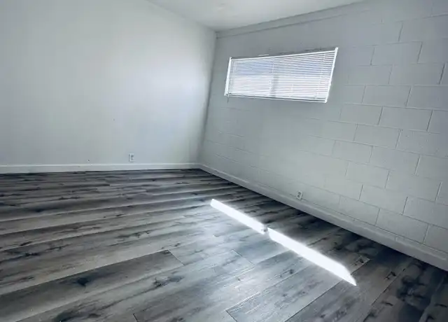 Property at 3821 Royal Crest St, Las Vegas, NV, 89119, 2 beds, 2 baths, [object Object]