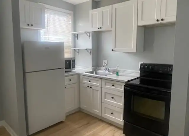 Property at 5233 Oxford Ave Unit 2, Philadelphia, PA, 19124, 2 beds, 1 bath, [object Object]