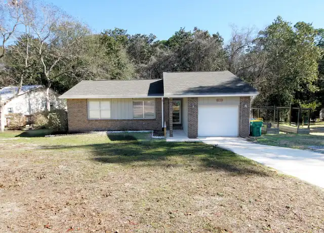 Property at 583 Woodlow Rd, Niceville, FL, 32578, 3 beds, 2 baths, [object Object]