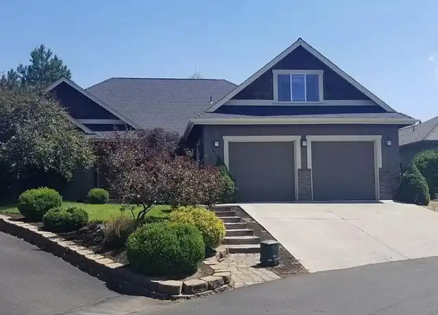 Property at 61186 Hilmer Creek Dr, Bend, OR, 97702, 4 beds, 2 baths, [object Object]