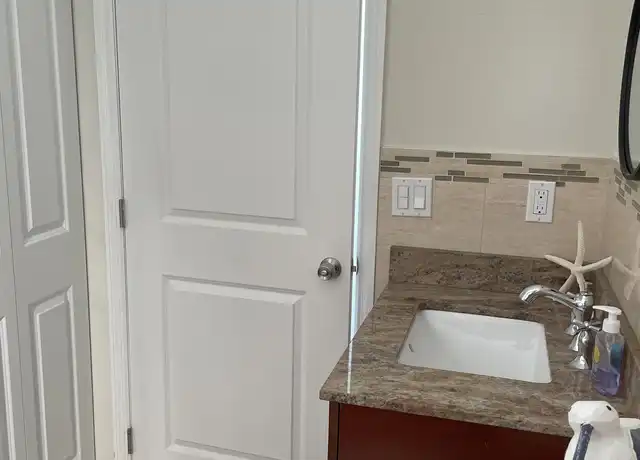Property at 30 Coconut Dr Unit First Floor, Key Largo, FL, 33037, 1 bed, 1 bath, [object Object]
