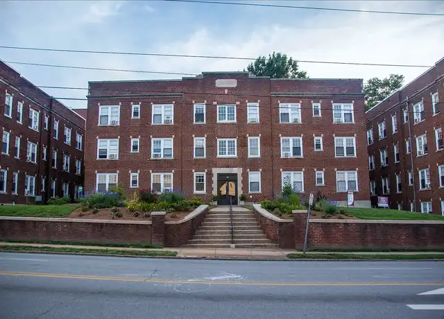 Property at Gray Court Apartments - 450 N Broad St, Winston Salem, NC, 27101, 0 beds, 1 bath, [object Object]