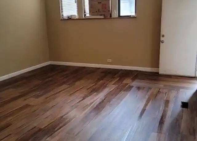 Property at 2217 W Taylor St Unit 1F, Chicago, IL, 60612, 3 beds, 1 bath, [object Object]
