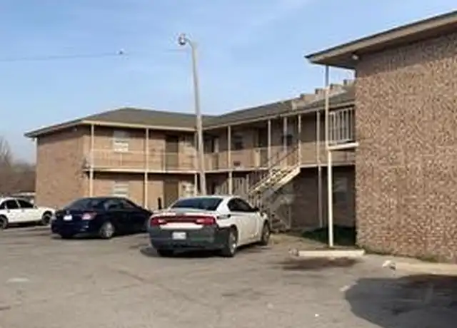 Property at 1600 Grandview Dr, Weatherford, OK, 73096, 2 beds, 1 bath, [object Object]