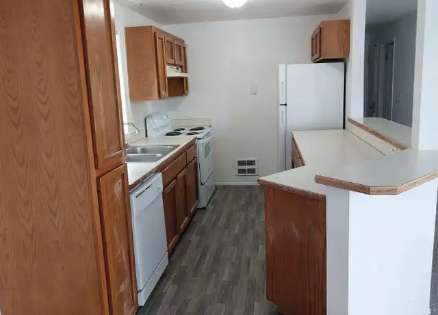 Property at 2506 Grade Rd Unit 03, Lake Stevens, WA, 98258, 2 beds, 1 bath, [object Object]