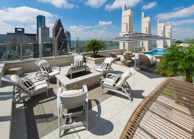 Property at 776 Preston St Unit B7-77, Houston, TX, 77002, 2 beds, 2 baths, [object Object]
