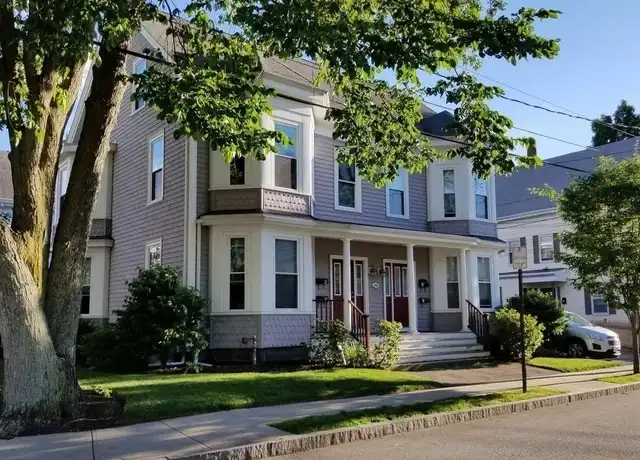 Property at 169 Chestnut St #3, Waltham, MA, 02453, 1 bed, 1 bath, [object Object]