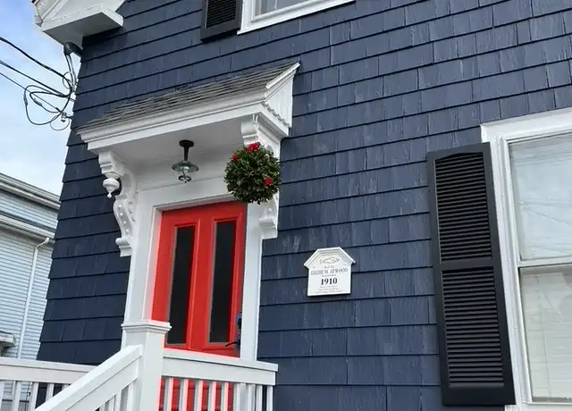 Property at 35 Lincoln Ave Unit 1, Marblehead, MA, 01945, 2 beds, 1 bath, [object Object]