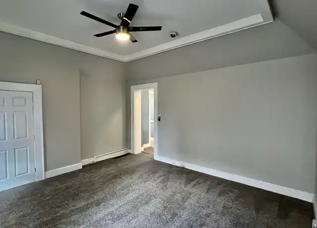 Property at 639 Baxter Ave Unit 1, Louisville, KY, 40204, 2 beds, 1 bath, [object Object]