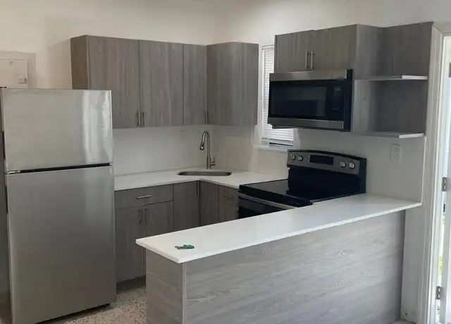 Property at 600 SW 10th St #7, Miami, FL, 33130, 1 bed, 1 bath, [object Object]