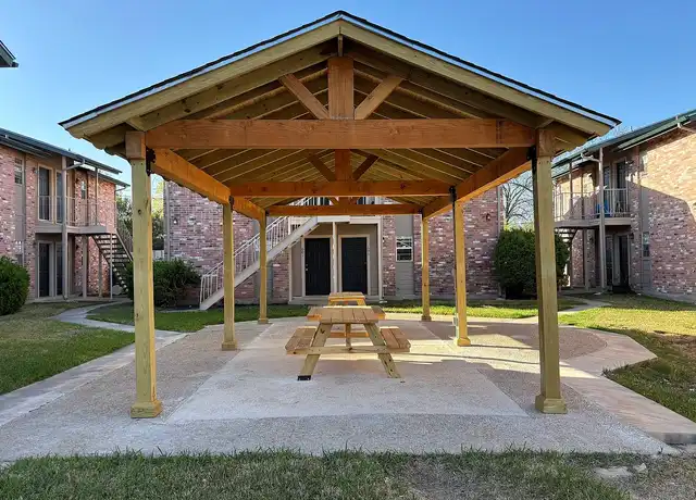 Property at Army Boulevard Garden Apartments - 400 Army Blvd, San Antonio, TX, 78215, 1 bed, 1 bath, [object Object]