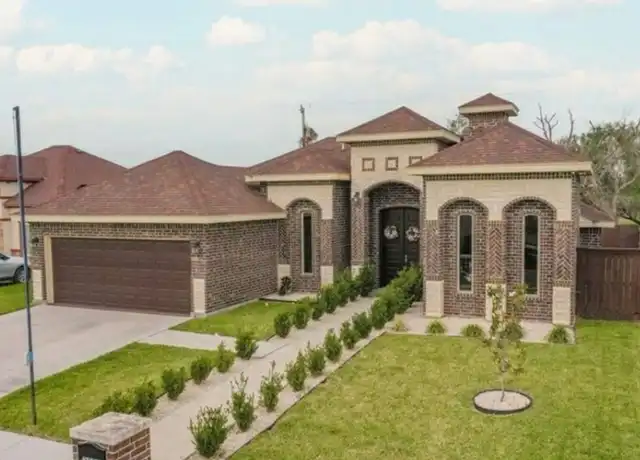 Property at 2101 W Sandstone Dr, Mission, TX, 78574, 3 beds, 2.5 baths, [object Object]