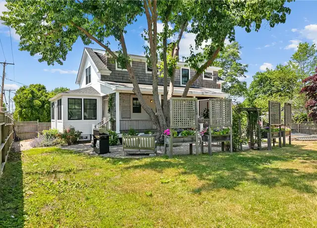 Property at 76 Van Zandt Ave, Newport, RI, 02840, 4 beds, 5 baths, [object Object]