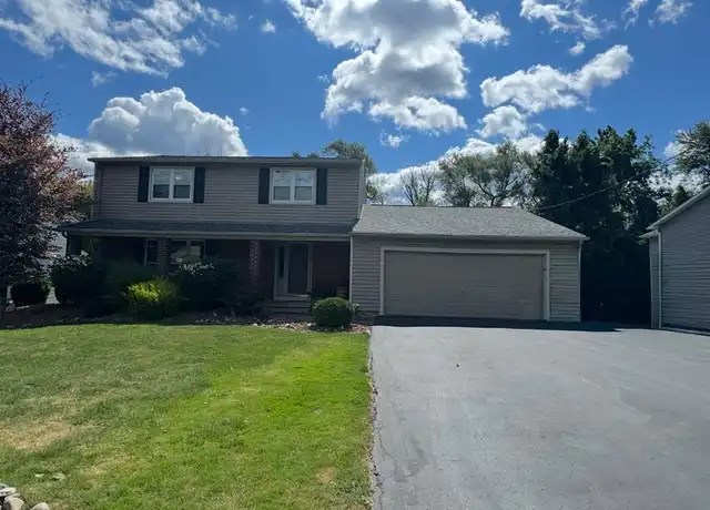 Property at 110 Lake Country Dr, Syracuse, NY, 13209, 4 beds, 2.5 baths, [object Object]