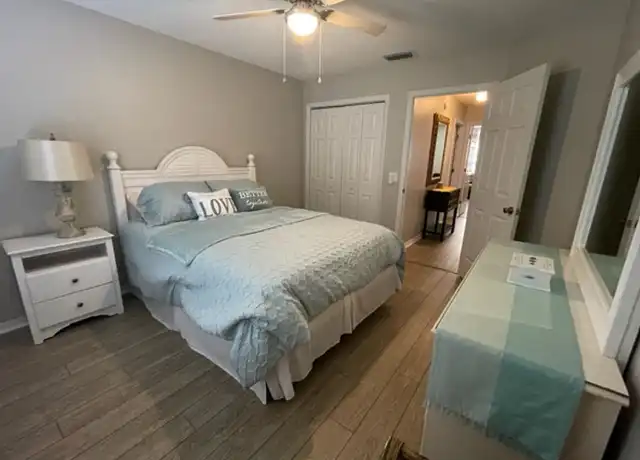 Property at 2002 Salinas Ave, Lady Lake, FL, 32159, 3 beds, 2 baths, [object Object]
