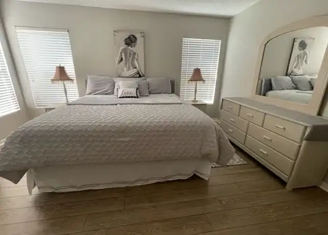 Property at 2002 Salinas Ave, Lady Lake, FL, 32159, 3 beds, 2 baths, [object Object]