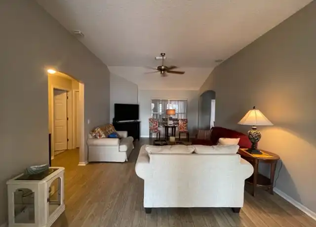 Property at 2002 Salinas Ave, Lady Lake, FL, 32159, 3 beds, 2 baths, [object Object]