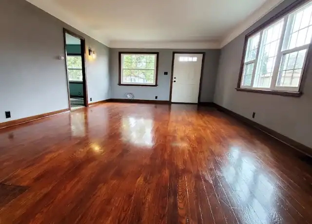 Property at 919 E Alder St, Walla Walla, WA, 99362, 2 beds, 1 bath, [object Object]
