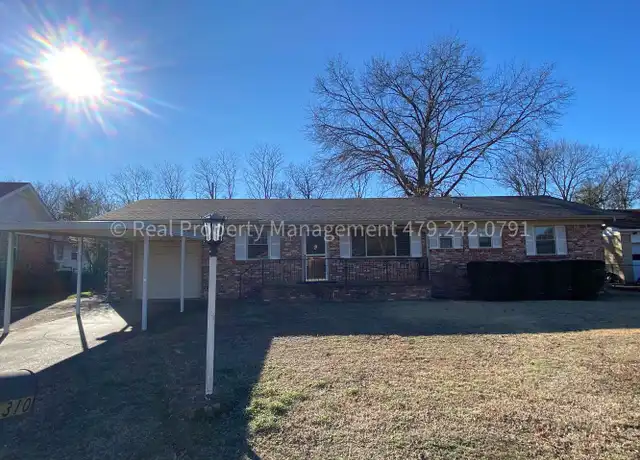 Property at 1310 Houston St, Fort Smith, AR, 72901, 3 beds, 1.5 baths, [object Object]