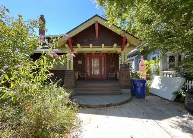 Property at 3218 SE Tibbetts St Unit A, Portland, OR, 97202, 3 beds, 2 baths, [object Object]