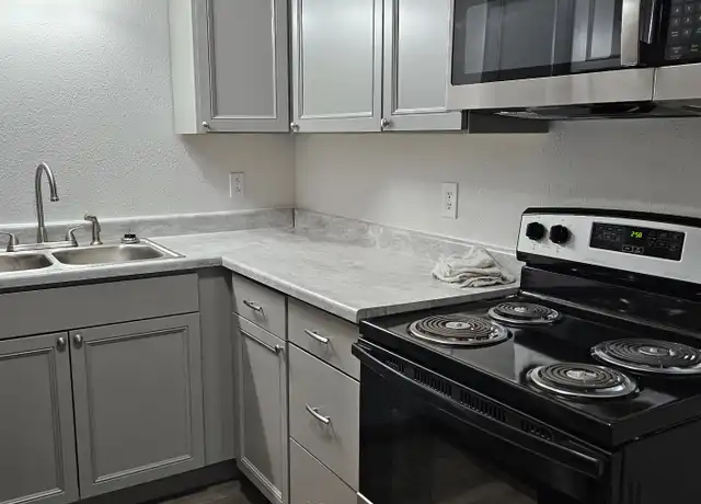 Property at 260 2nd Ave N Unit 6, Twin Falls, ID, 83301, 1 bed, 1 bath, [object Object]