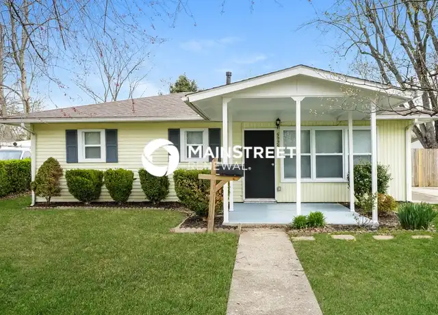Property at 5925 Count Turf Dr, Louisville, KY, 40272, 3 beds, 1 bath, [object Object]