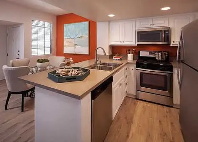 Photo of 23511 Aliso Creek Rd, Aliso Viejo, CA 92656