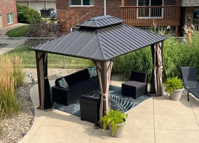 Property at 1109 Lantern Sq Unit 1109-2, Waterloo, IA, 50701, 2 beds, 1.5 baths, [object Object]