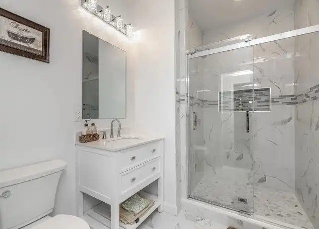 Property at 24 E 33rd St, Richmond, VA, 23224, 2 beds, 1 bath, [object Object]