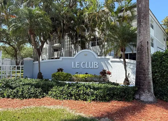 Property at 8650 SW 212th St #201, Cutler Bay, FL, 33189, 2 beds, 2 baths, [object Object]