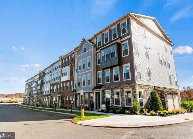 Property at 601 Percy Pl Unit 601A, Manassas Park, VA, 20111, 2 beds, 2.5 baths, [object Object]