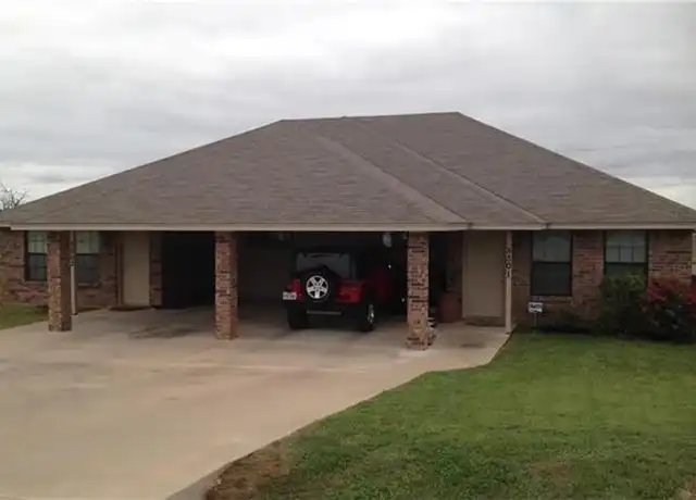 Property at 5503 Gateway Hills Ct, Granbury, TX, 76049, 2 beds, 1 bath, [object Object]