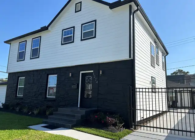 Property at 3224 Southmore Blvd, Houston, TX, 77004, 3 beds, 2.5 baths, [object Object]