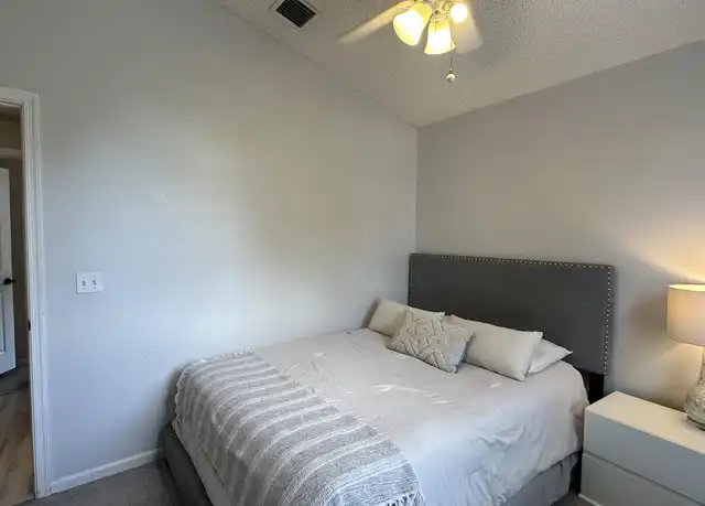 Property at 320 Hammocks Trl, Greenacres, FL, 33413, 3 beds, 2.5 baths, [object Object]