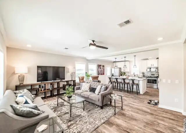 Property at Virtuoso Apartments - 100 Rockcrest Dr NW, Huntsville, AL, 35806, 1-2 bed, 1-2 bath, [object Object]