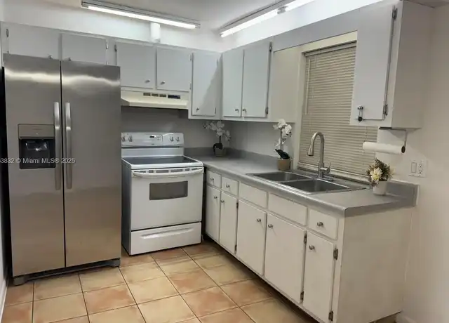 Property at 1327 Riverside Cir Unit 1327, Wellington, FL, 33414, 2 beds, 2 baths, [object Object]