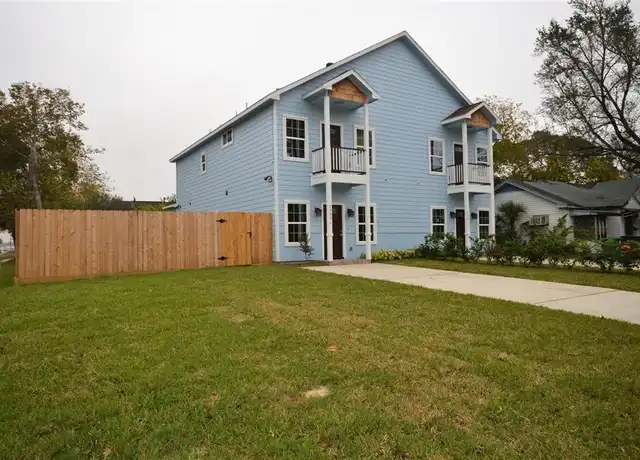 Property at 7403 Buena Vista St Unit A, Houston, TX, 77087, 3 beds, 2.5 baths, [object Object]