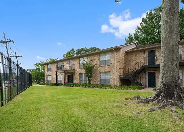 Property at Ole Towne - 1607 College Dr, Baton Rouge, LA, 70808, 1-2 bed, 1-2 bath, [object Object]