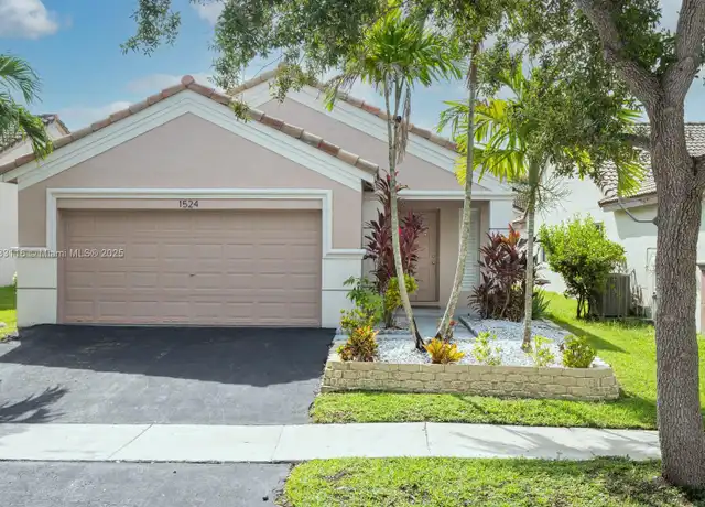 Property at 1524 Canary Island Dr Unit 1524, Weston, FL, 33327, 3 beds, 2 baths, [object Object]