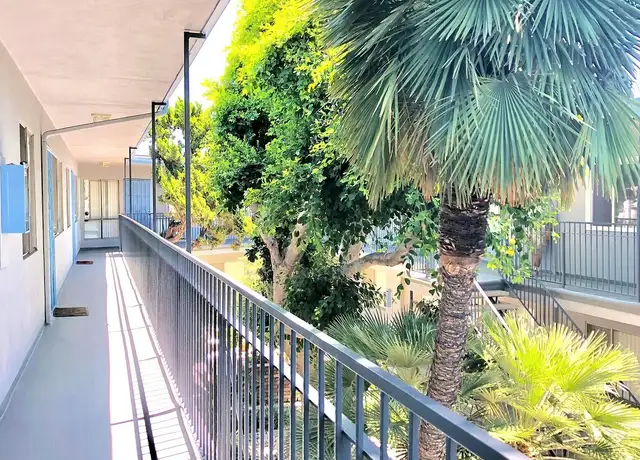 Photo of 12460 Lakewood Blvd, Downey, CA 90242