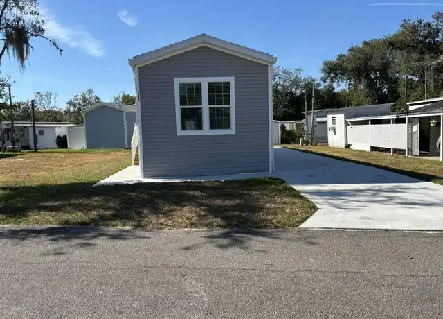 Property at 5605 Laura St, Zephyrhills, FL, 33542, 2 beds, 1 bath, [object Object]