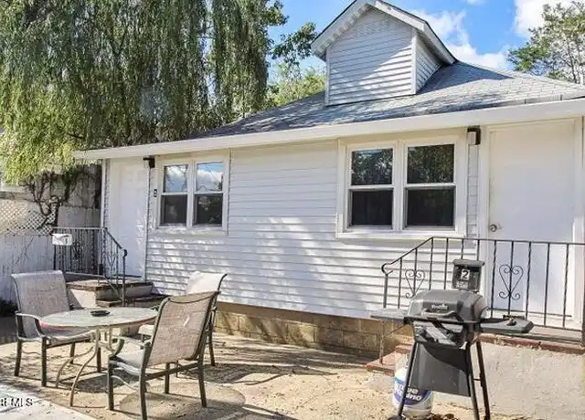 Property at 103 Seabreeze Way Unit 2, Keansburg, NJ, 07734, 1 bed, 1 bath, [object Object]