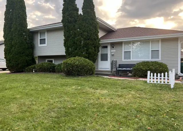 Property at 3104 Frank Turk Dr, Plainfield, IL, 60586, 4 beds, 2 baths, [object Object]