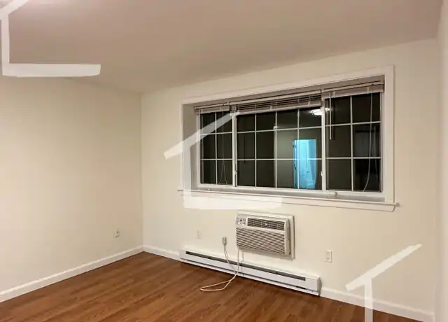 Property at 18 Embassy Rd, Brighton, MA, 02135, 2 beds, 1 bath, [object Object]