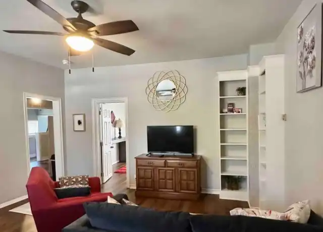 Property at 1401 S Sergeant Ave, Joplin, MO, 64804, 2 beds, 1 bath, [object Object]